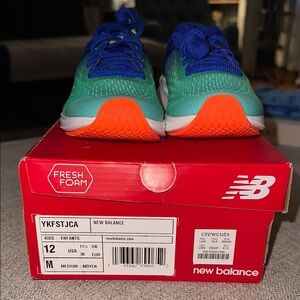New Balance Green and Orange Sneakers Vibrant Design
